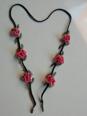 Gözlük İpi Karanfil Çiçekli Gözlük İpi Elişi İğne Oyası 85 Cm Fuşya Beyaz-Siyah - 3