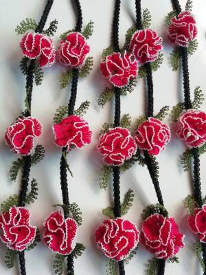 Gözlük İpi Karanfil Çiçekli Gözlük İpi Elişi İğne Oyası 85 Cm Fuşya Beyaz-Siyah - 4