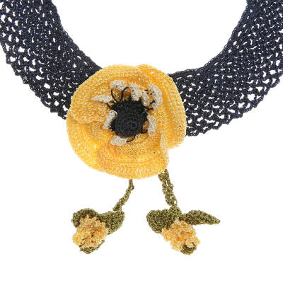 Kolye Gelincik Çiçekli Tasma Kolye Elişi Tığ Oyası 35-40 Cm Sarı-Lacivert - 3