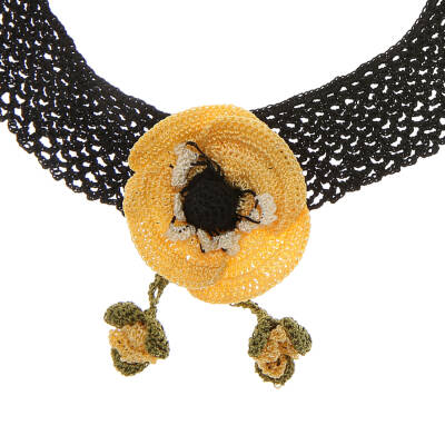 Kolye Gelincik Çiçekli Tasma Kolye Elişi Tığ Oyası 35-40 Cm Sarı-Siyah - 3