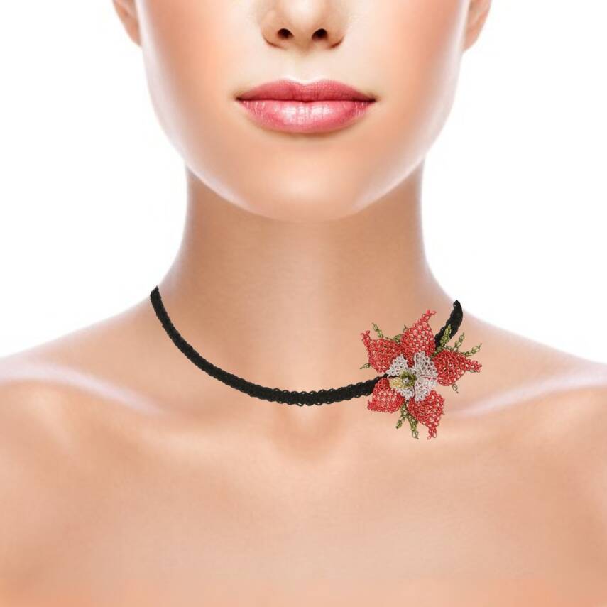 Kolye Yıldız Çiçekli Tasma Kolye İnce Elişi İğne Oyası 50 Cm Mercan Kırmızı  - 2